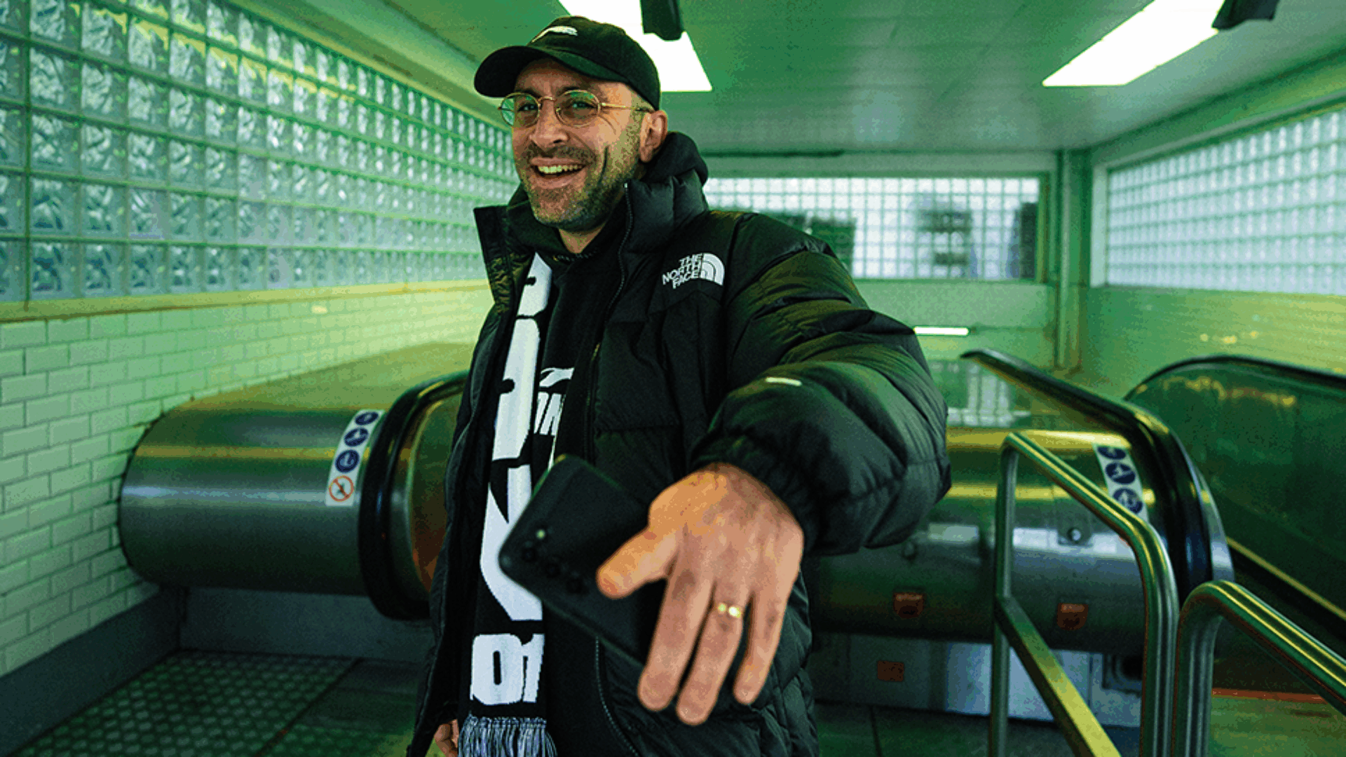 Von BikrävPhoto credit Leo Turc aka Gold Zilla 02-KLEIN